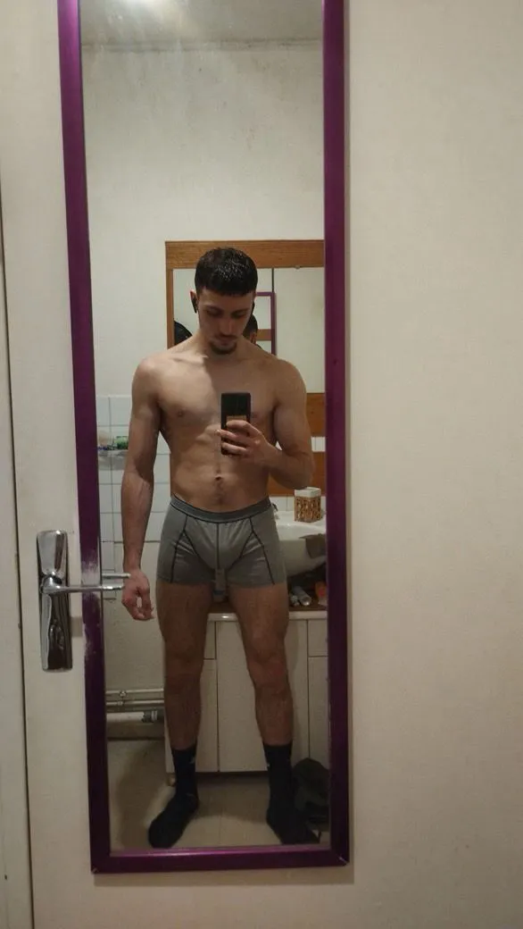 Vorher-Bild im Kraftaufbau vor dem Personal Training